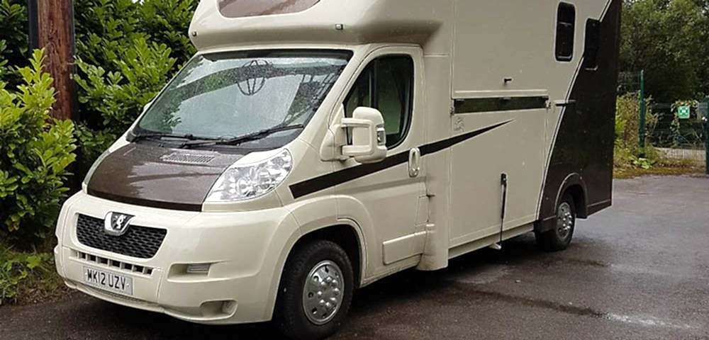 Brown and Cream Horse Box