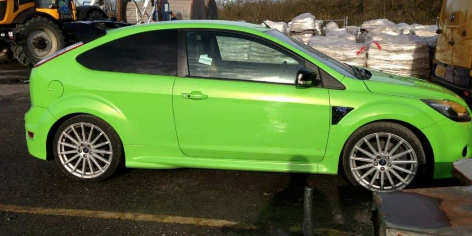 Green Ford Focus ST Respray